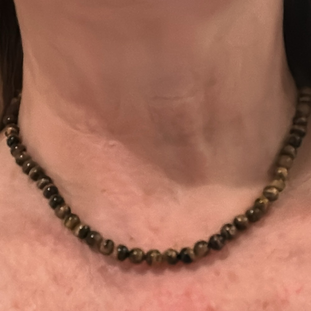 15” Tiger’s Eye bead necklace